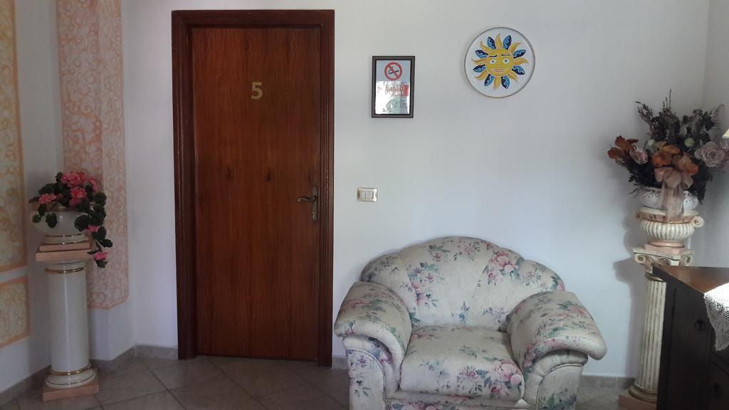 Affittacamere Il Laghetto Siniscola Exterior foto